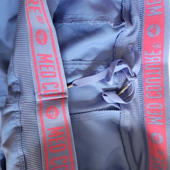 Med Couture scrub set top and bottoms - Picture 11 of 11